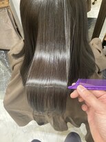 ルーツ(Roots) 艶髪