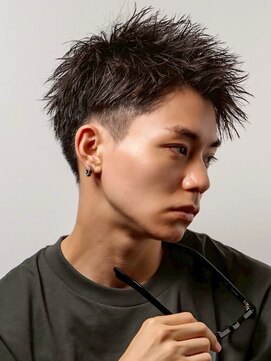 ルーシー 名古屋栄(LUCEY) センターパートニュアンスパーマフェザーパーマ波巻きパーマ