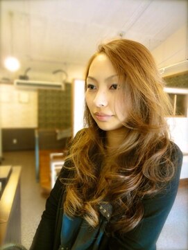 ハイブリッジ ヘアデザイン(HighBridge hairdesign) エアリーロング