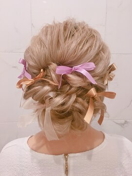 レイドバック(LAID BACK) 【代官山 LAID BACK】リボンを使ったツイストルーズアップ☆