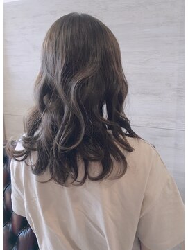 ヘアーサロン ディ アイ ジー ソル(Hair Salon D.I.G sol) アッシュベージュ