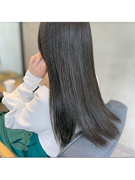 アピューズ ヘアー 梅田(Apiuz Hair) Apiuz Hair　地毛風ビターオリーブカラー