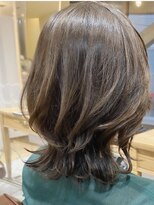 ドゥ(Du)&nbsp;くびれミディ　大人ダークカラー　ウルフカット