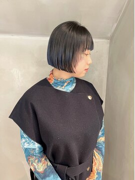 ニキータ(Nikiita) プツッとボブ×毛先カラー　B8037