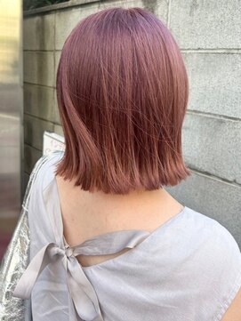 ミュラ(mulah) ブリーチ透明感カラーピンクベージュ*外ハネミディアムボブ