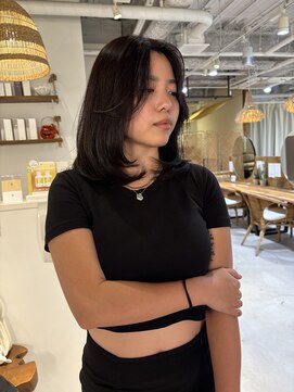 ココルアナ(coco luana) レイヤーカット/海外風/ケアブリーチ/髪質改善/顔まわり/学割