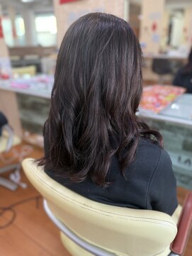 アークスヘアー 大人可愛い髪質改善カラーラベンダーベージュ毛先パーマ透明感