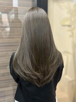 ヌープヘアーアイス(NUUP.hair ici)&nbsp;暗髪でも透明感◎ダークオリーブグレージュ×レイヤーカット