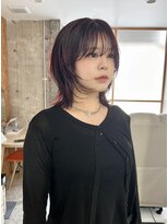 イン(in.)&nbsp;【小顔・顔まわり】ピンクカラー/軽めウルフ