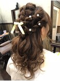 おっきめ編み込みのハーフポニー