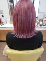 ヘアースポットイング(ing) 外ハネ×Ｗカラー
