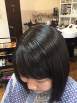 ヘアーブティックミレイ(MIREI)&nbsp;ミディアムひし形ボブ