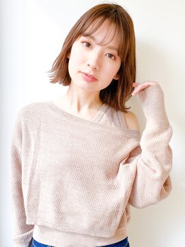 ネイヴィル オモテサンドウ(navile omotesando) アッシュブラウン×外ハネボブ