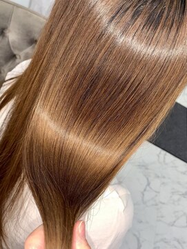 エスカーラ 表参道(THE ESCALA) リアルなお客様のツヤ髪さ96《マスダレイナ》