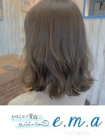 エマヘアデザイン(e.m.a Hair design) サンドベージュ