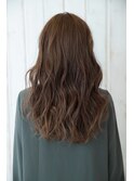 大人可愛いハイライト巻き髪ロング