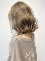 アッシュ 祐天寺店(Ash) ダメージレスブリーチカラーでハイトーンミルクティーベージュ