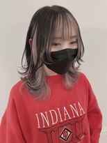 ルヴェルヘアー(Revel hair)&nbsp;インナーカラー×ウルフカット