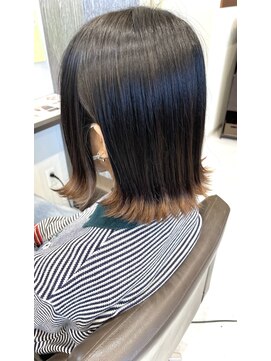 エーピーヘアー シエル クローネ(AP Hair Ciel Krone) 外はね裾カラー