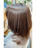 艶々セミロングレイヤー