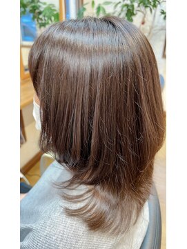 ココモ(cocomo) 艶々セミロングレイヤー