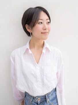 ミスグランディーヴィラス(Miss Grandee VILLAS) 大人かわいい耳掛けスッキリショート