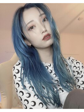 ジーナ(XENA) ケアブリーチ×ハイトーン×レイヤーカット(渋谷)