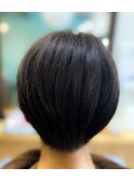 コンパクトショートヘア