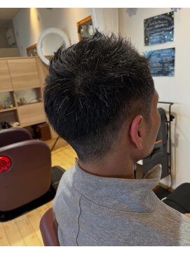 ヘアデザインフルーヴ(hair design fleuve) ベリーショート