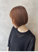 オレンジ×ぱつっとボブ