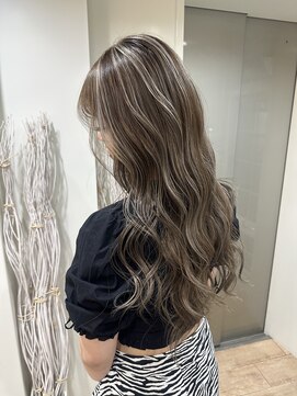 ループ(LOOP) コントラストハイライト/ブリーチカラー