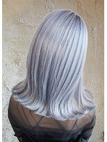 エノア 青山(ENORE)&nbsp;ブリーチ/ダブルカラー/グラデーションカラー/インナーカラー