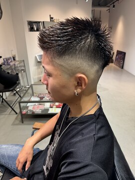 イズ(iss) スキンフェード×短髪×ジェット