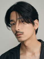 レタッチバイフィフス(RETOUCH by fifth)&nbsp;センターパートニュアンスパーマワンカールパーマ韓国コンマヘア