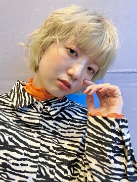 ユキ 八事(yukii) ピンクベージュ/アンブレラカラー/クールショート/前髪/八事