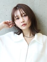 ソロ(soLo) 顔周りレイヤーボブ