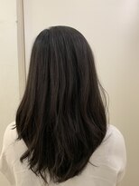 パティオン(PATIONN)&nbsp;ロングレイヤースタイル☆軽さを出しながらまとまりのある髪型に