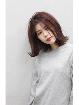 エヌ(N) 切りっぱなしボブ×外ハネ