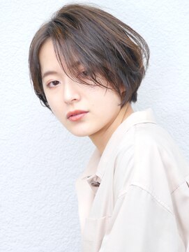 七ッ星+ 丸みショートボブ