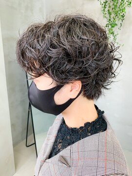 テトヘアー(teto hair) マッシュショート、スパイラルパーマ、くるくるパーマ