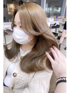 ミョンシル ミルクティー/韓国風くびれヘア