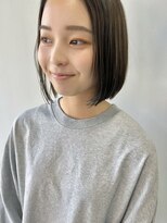 ヘアー アイス 御器所本店(HAIR ICI) 20代30代大人可愛いアッシュベージュ切っぱなしボブ耳掛け透明感