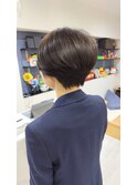 スタイリッシュなミニマムショート