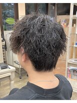 アルターリール(aL ter Rire)&nbsp;アッシュブラック/カルマパーマ/ベリーショート/鎌取/中村郁未