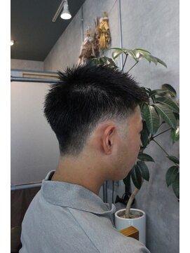 クロ(Chro) low fade