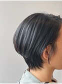 大人オフィスショートボブ