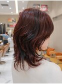 ミディアムウルフレイヤー赤髪レッドブラック黒デザインブロック
