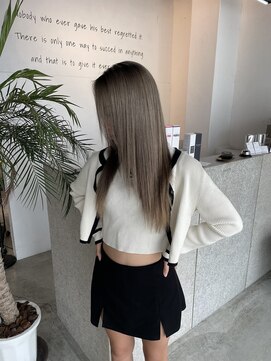 キング 高槻(K!ng) 縮毛矯正髪質改善ハイライトレイヤーカット高槻美容室エクステ