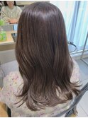○20代30代40代○透明感アッシュグレージュメルティーカラー