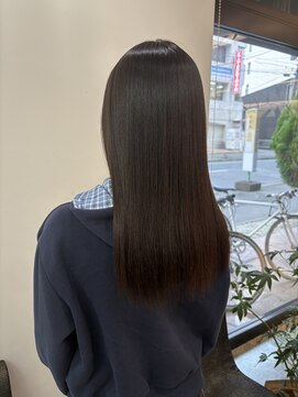 ノーム バイ アウラ(norm. by aura) 柳田オリジナル地毛風縮毛矯正